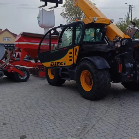 WhatsApp Image 2025-05-28 at 08.59.04 (3) WhatsApp Image 2025-05-28 at 08.59.04 (3)